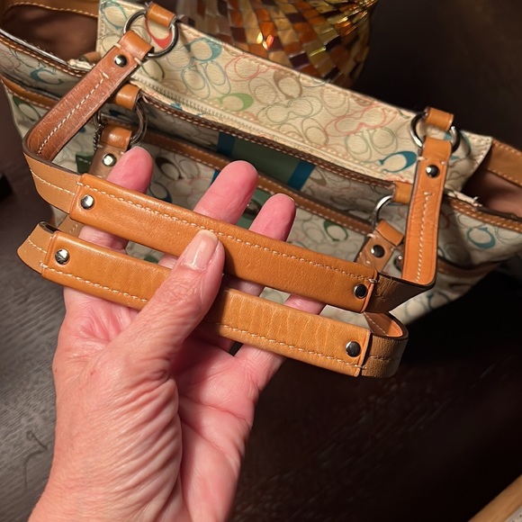 COACH  MULTICOLOR CHELSEA HERITAGE STRIPED SIGNATURE TOTE - Picture 8 of 17